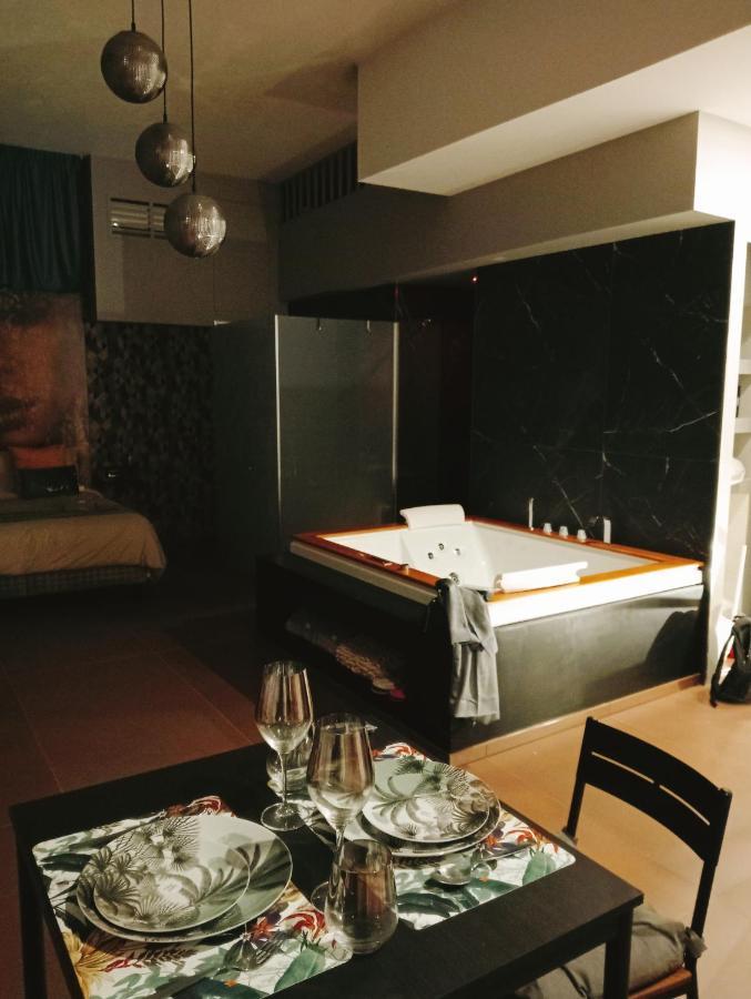 Suite Luxurya Bari Zewnętrze zdjęcie