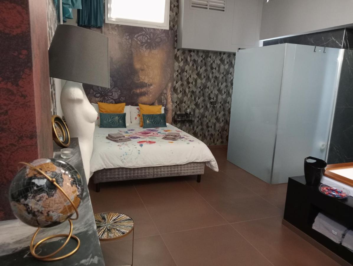 Suite Luxurya Bari Zewnętrze zdjęcie